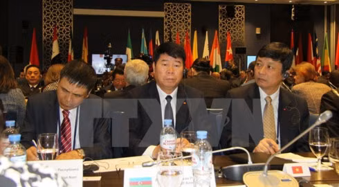 Vietnamese delegation at the event.