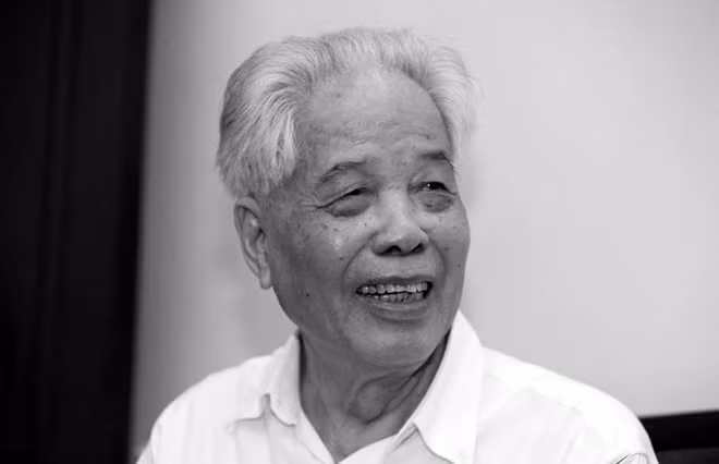 Former Party General Secretary Do Muoi passes away. Former Party General Secretary Do Muoi passes away.