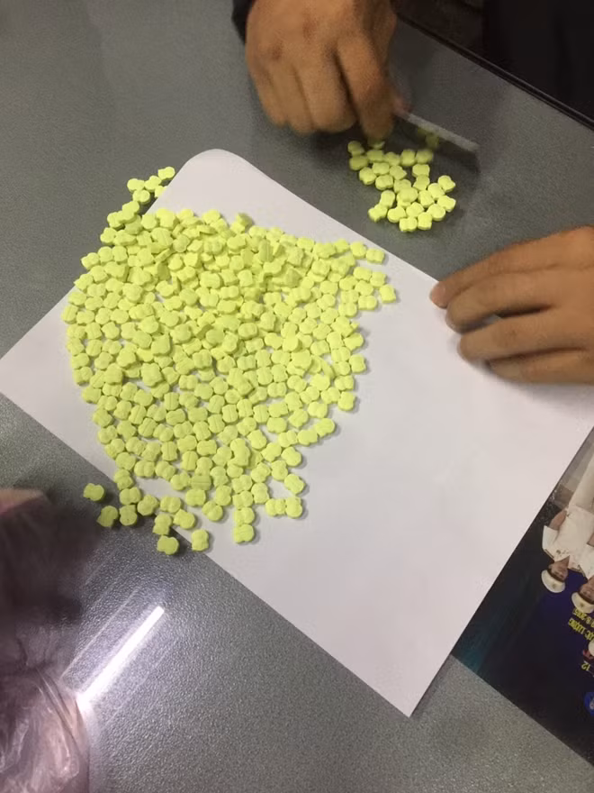 Substances suspected of drugs seized by Task Force Police Unit 363. Substances suspected of drugs seized by Task Force Police Unit 363.