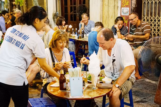The Regulations aim to raise awareness of cultural behavior among catering businesses’ owners and workers. The Regulations aim to raise awareness of cultural behavior among catering businesses’ owners and workers.