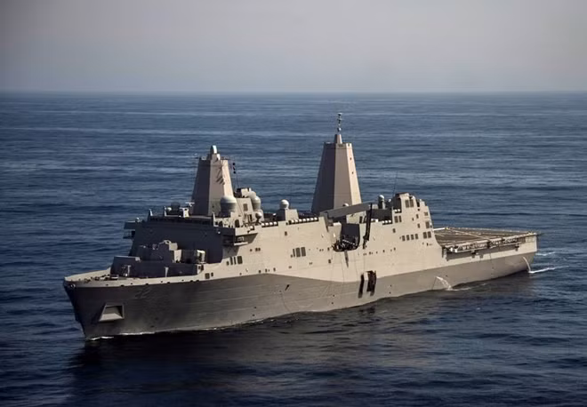 The U.S. Navy’s USS San Diego (LPD 22) arrived in the Cam Ranh International Port on Aug. 6 for a routine technical stop and for the crew to have an opportunity to experience Nha Trang.