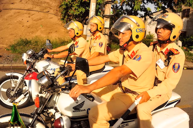 Dong Thap Police mobilize forces to ensure traffic safety during national holidays.