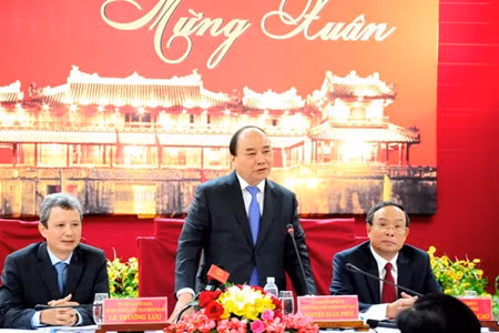PM Phuc speaking at the meeting. PM Phuc speaking at the meeting.