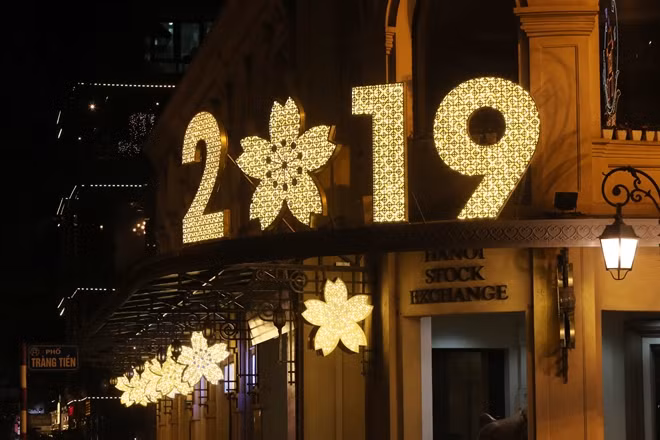 Many streets around the capital city of Hanoi have been colourfully decorated with flower displays and decorative signage to welcome the upcoming 2019 Lunar New Year Festival.