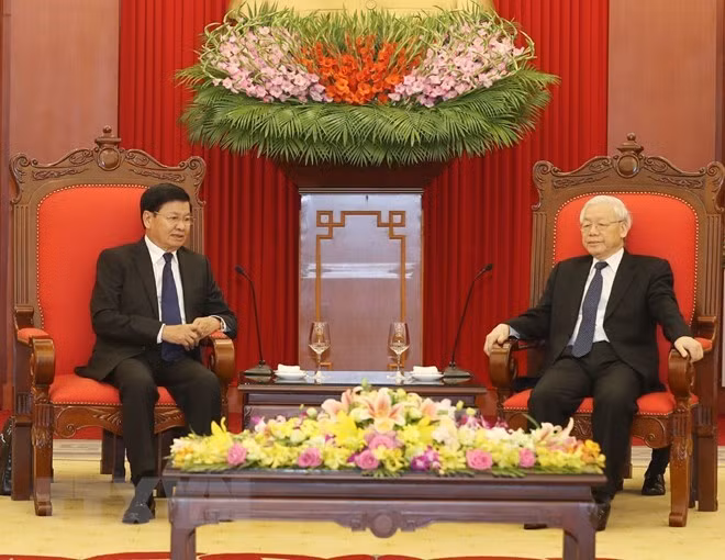 Vietnam always treasures special ties with Laos: Party leader ảnh 1