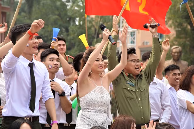 The "C500's Youth following Uncle Ho's teachings" festival provided a great opportunity for young public security officers and students of the academy to promote the sense of creativity and voluntary spirit.