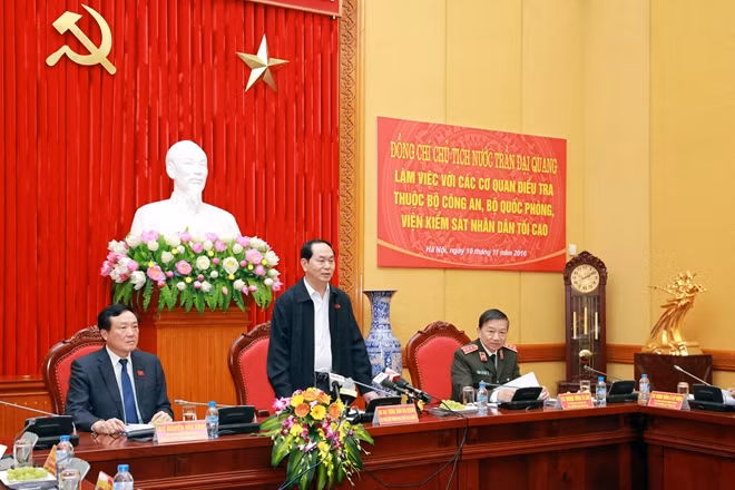 President Tran Dai Quang speaking at the meeting.