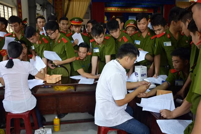 700 officers and students have attened at the blood donation festival 700 officers and students have attened at the blood donation festival
