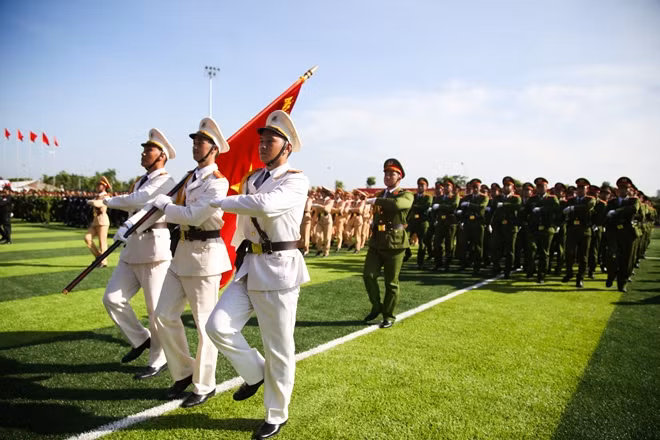 The PPA is striving to be a leading center for undergraduate and graduate education, professional training and scientific researche of the Public Security Forces. It also aims to soon become a key education and training institution of Vietnam.
