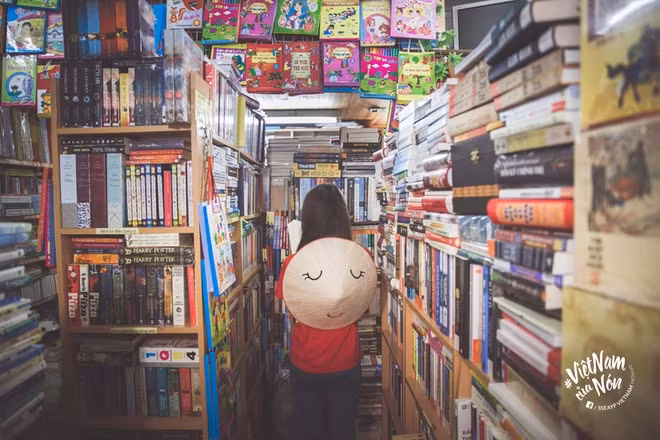 Strolling through a used bookstore in the capital.