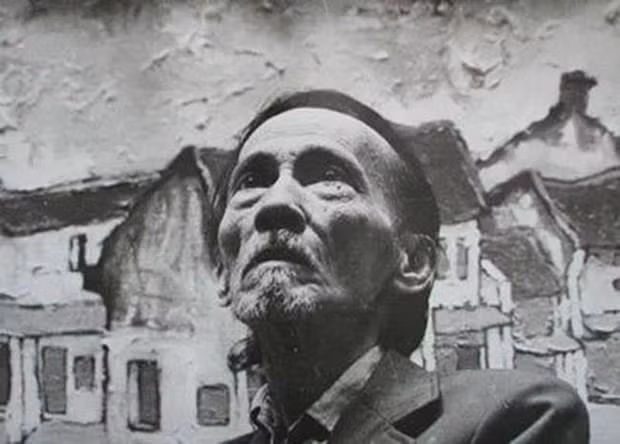 Renowned painter Bui Xuan Phai (Photo coutersy of Bui Xuan Phai's family ) Renowned painter Bui Xuan Phai (Photo coutersy of Bui Xuan Phai's family )