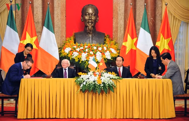 MoU between Pacific Corporation and Mainstream Renewable Power on wind power project in Binh Thuan Province worth US$200 million