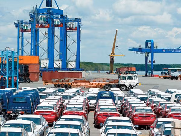 Means of transport and tools: US$4.4 billion, up 1,2% Means of transport and tools: US$4.4 billion, up 1,2%