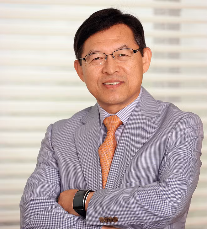 New CEO of Samsung Vietnam Shim Won Hwan.