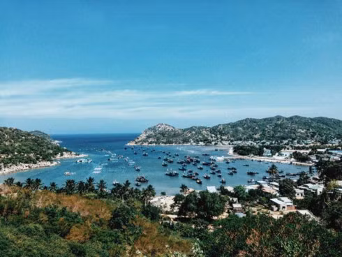 Binh Tien beach on the border of Ninh Thuan and Khanh Hoa provinces, Vietnam. Photo by VnExpress