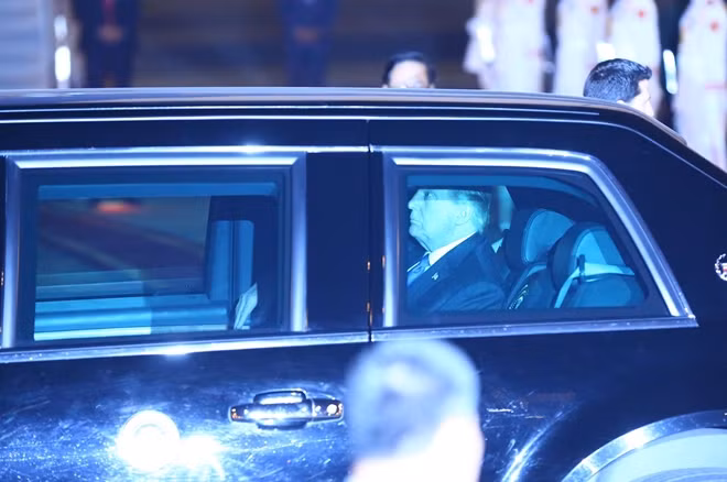 President Donald Trump then left Noi Bai Airport on the Cadillac One, dubbed as "The Beast," the famous armored car of U.S President and headed to JW Marriot Hotel, where he is expected to stay during the summit. President Donald Trump then left Noi Bai Airport on the Cadillac One, dubbed as "The Beast," the famous armored car of U.S President and headed to JW Marriot Hotel, where he is expected to stay during the summit.
