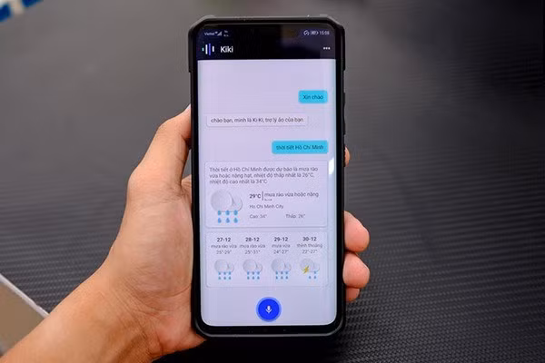 Ki-Ki, the first Vietnam-made chatbot, was presented at Zalo AI Summit 2018 in late December 2018. (Source: enternews.vn)