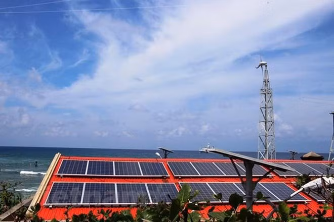 Koreans firms are particularly interested in creation of energy-saving products and generation of solar and wind energy. (Ilustrative image. Source: VNA) Koreans firms are particularly interested in creation of energy-saving products and generation of solar and wind energy. (Ilustrative image. Source: VNA)