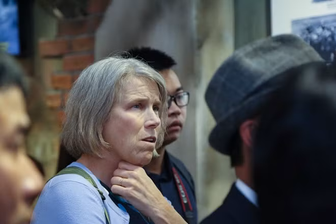 “I cannot believe how brutally people could treat each other”, Bonnie Dean, a member of the US team, a daughter of an American pilot killed during the war in Vietnam. “I cannot believe how brutally people could treat each other”, Bonnie Dean, a member of the US team, a daughter of an American pilot killed during the war in Vietnam.