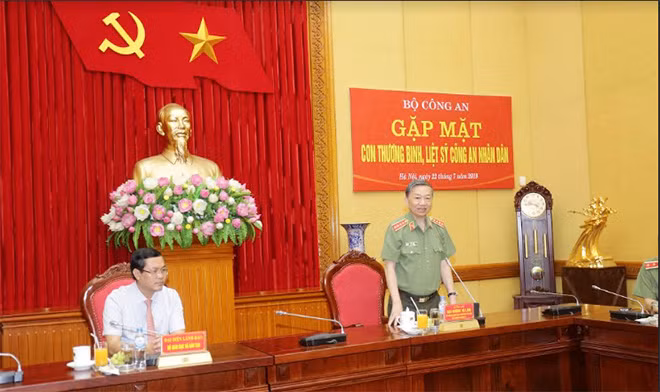 Minister To Lam speaks at the event. Minister To Lam speaks at the event.