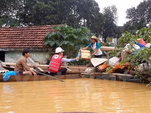 Supporting victims of floods
