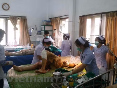 The injured were rushed to the general hospital of Bolykhamsay province. Two of them are in serious condition.