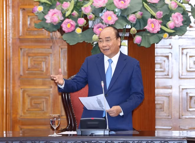 PM Nguyen Xuan Phuc speaks at the meeting PM Nguyen Xuan Phuc speaks at the meeting