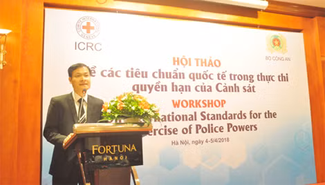 Colonel Le Duc Tuyen, Deputy Director of the Foreign Affairs Department of the MPS