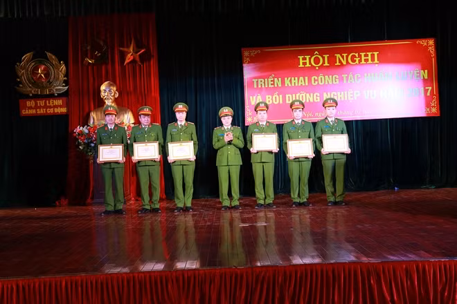 Various individuals and units honored.