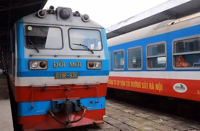 The Vietnam Railways will provide free train tickets for international journalists who registered to cover the DPRK-USA Hanoi Summit Vietnam. (Photo: VNA)