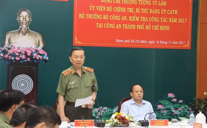 Minister To Lam at the working session with HCMC Municipal Police and Fire Prevention and Fighting Police Minister To Lam at the working session with HCMC Municipal Police and Fire Prevention and Fighting Police