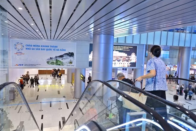 A new terminal was opened at Da Nang international Airport to host the increasing number of tourists visiting the city. (Photo: VNA)