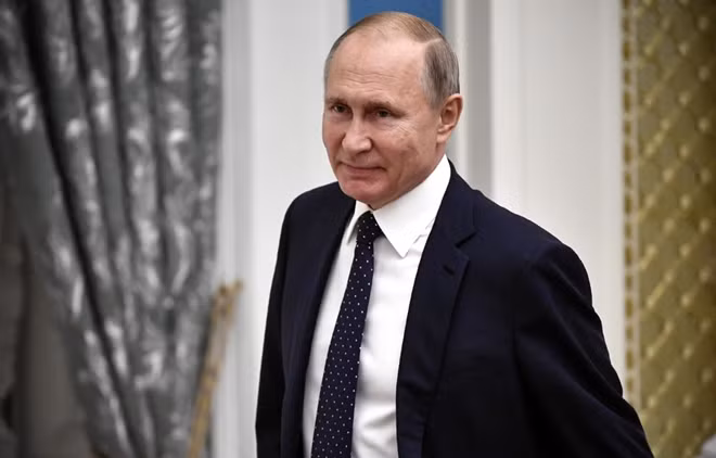 Russia's President Vladimir Putin attends a meeting with officials and representatives of Russian business community at the Kremlin in Moscow, Russia December 26, 2018.