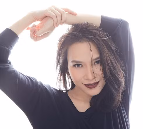 Vietnamese superstar singer My Tam