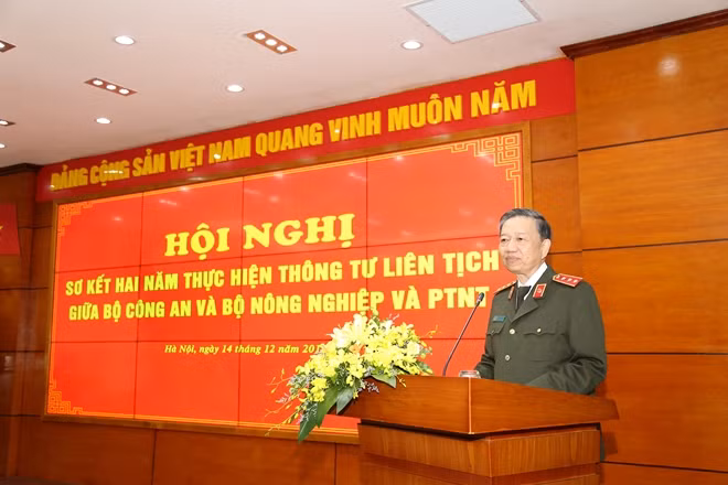 Minister To Lam speaks at the event Minister To Lam speaks at the event