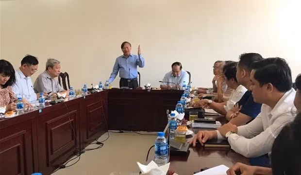 Vice Chairman of the Vietnam Association of Historical Sciences (VAHS), Dr. Nguyen Quang Hoc speaks at the press conference.