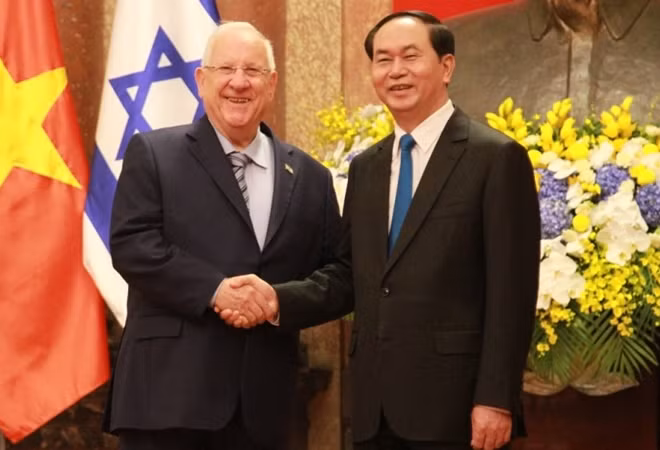 Israeli President and Vietnamese State President Tran Dai Quang