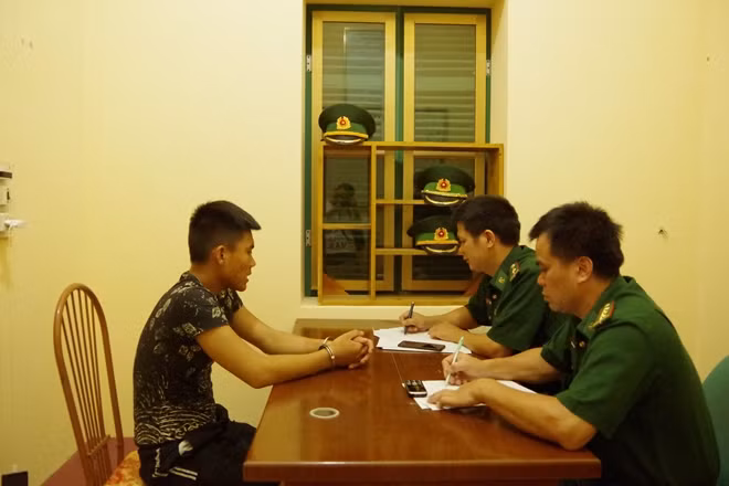 Giang Van Thang being questioned Giang Van Thang being questioned