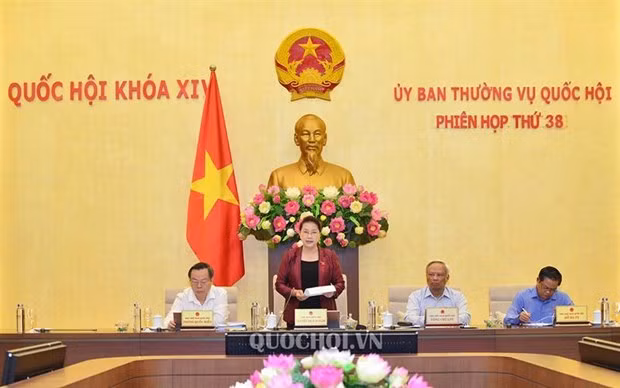 NA Chairwoman Nguyen Thi Kim Ngan speaks at the opening ceremony of the 38th meeting of the NA Standing Committee. (Photo: VNA) NA Chairwoman Nguyen Thi Kim Ngan speaks at the opening ceremony of the 38th meeting of the NA Standing Committee. (Photo: VNA)