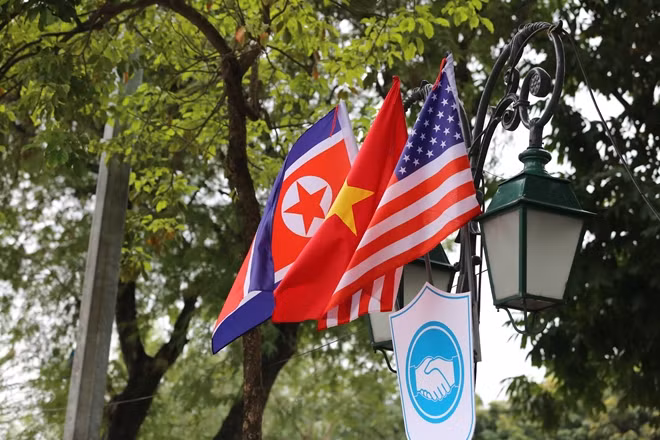 Hanoi is the unique in the Asia Pacific titled “City of Peace” by the UNESCO in July 16, 1999.