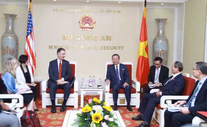 An overview of the meeting.