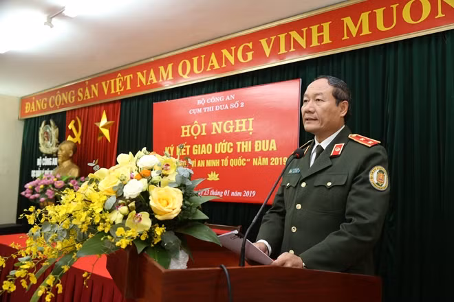 Major General Bui Mau Quan speaks at the event. Major General Bui Mau Quan speaks at the event.
