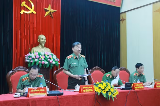 Minister To Lam speaks at the event. Minister To Lam speaks at the event.