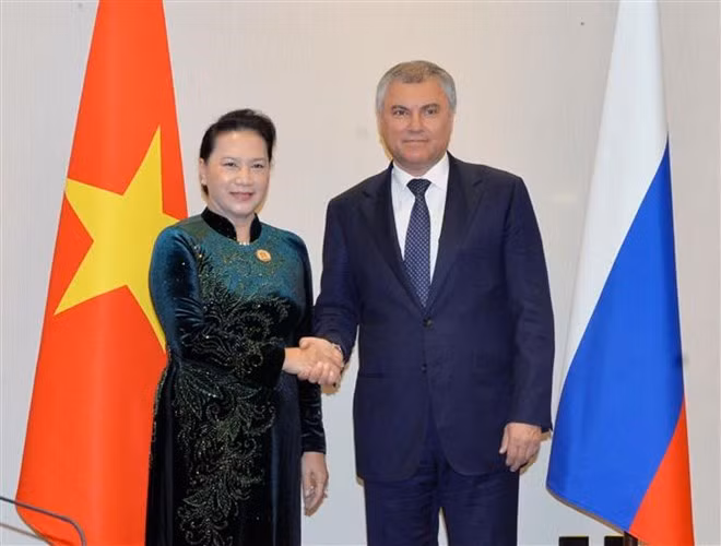 National Assembly Chairwoman Nguyen Thi Kim Ngan (L) and Chairman of the State Duma of Russia Vyacheslav Volodin (Source: VNA) National Assembly Chairwoman Nguyen Thi Kim Ngan (L) and Chairman of the State Duma of Russia Vyacheslav Volodin (Source: VNA)