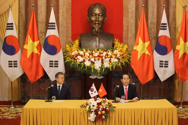 The two Presidents witnessed the signing of various important cooperation agreements between the two countries.