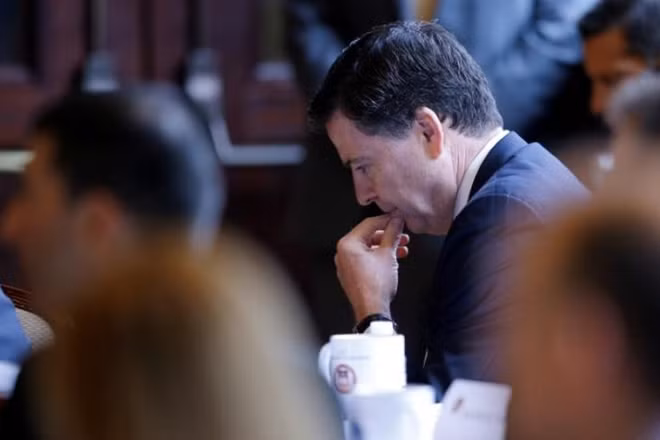 Giám đốc FBI James Comey. Ảnh Reuters