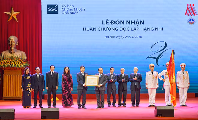 State Securities Commission received the Independence Order of second class