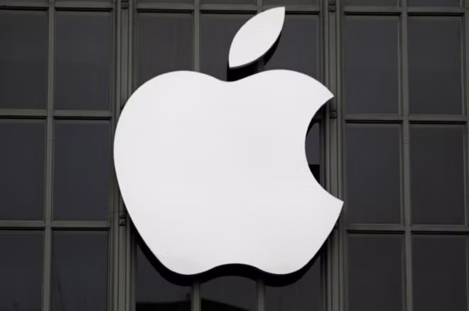 The Apple Inc. logo is shown outside the company's Worldwide Developers Conference in San Francisco, California, U.S., June 13, 2016. REUTERS