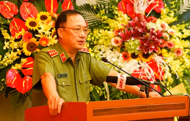 Deputy Minister Nguyen Van Thanh speaks at the ceremony.