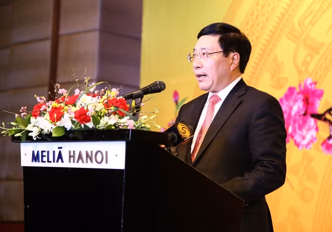 Deputy Minister Pham Binh Minh delivering the opening speech.